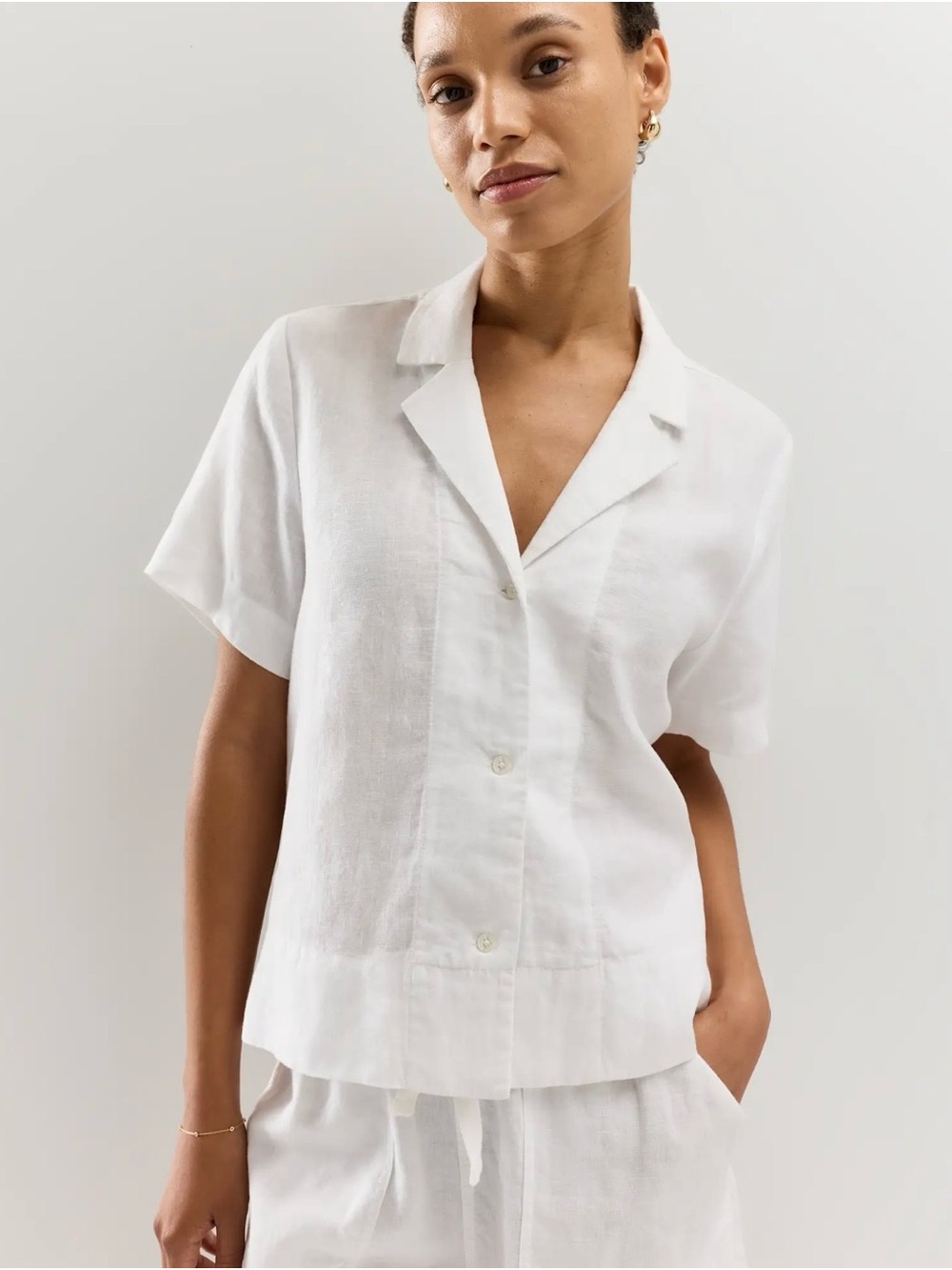 Quince 100% European Linen White Short-Sleeve Button-Down Top - Capsule Wardrobe